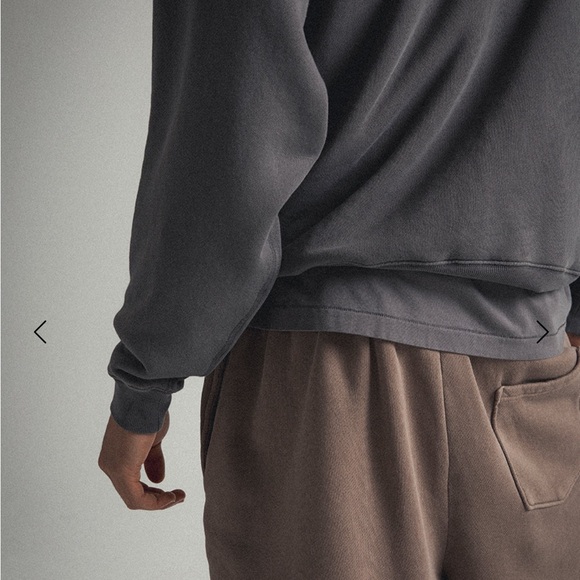 Elwood Core Sweatshorts - M, Vintage Brown - Picture 3 of 9